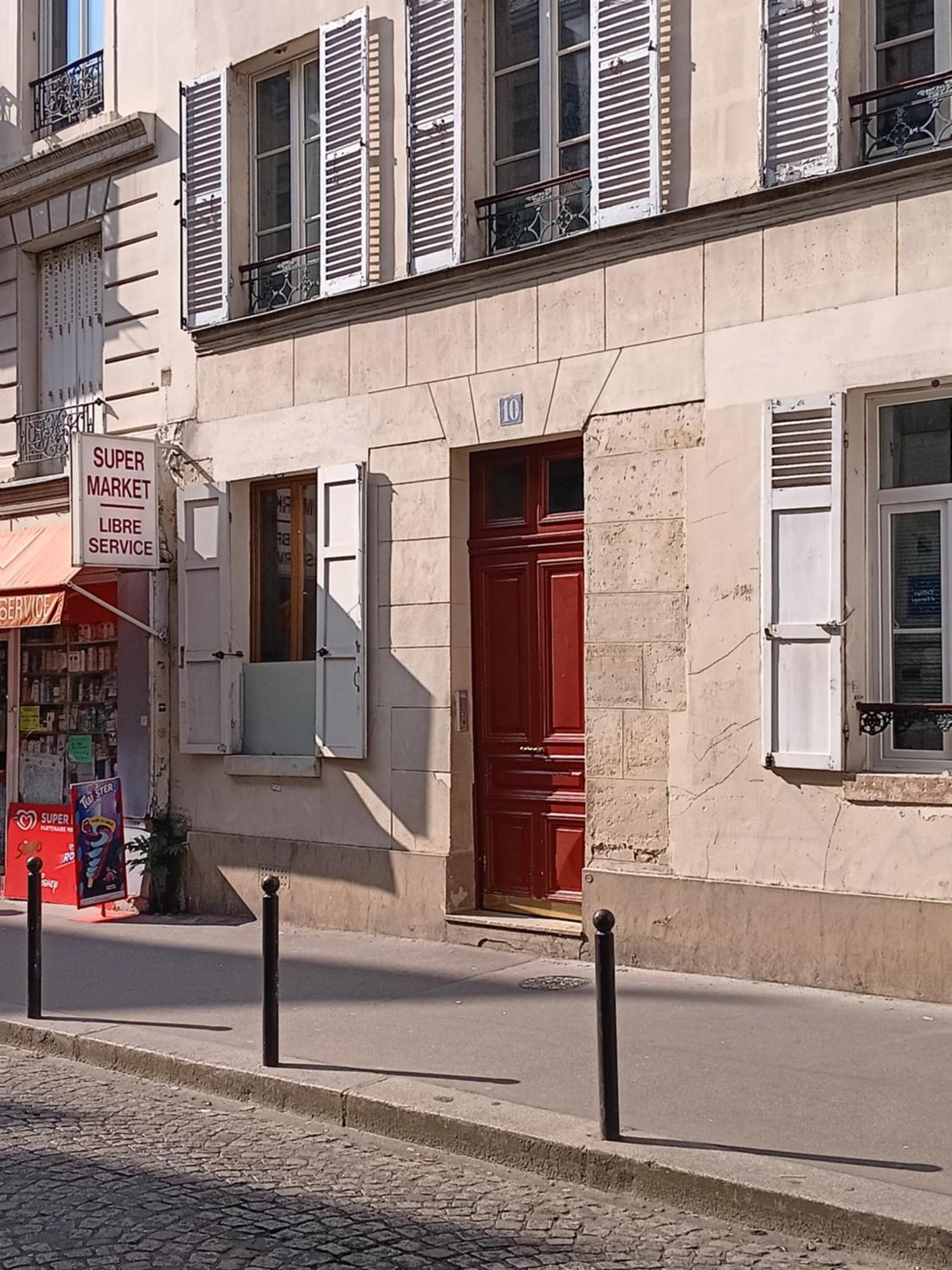 Ferienwohnung Studio Au Pied De La Basilique Du Sacre Coeur Paris Exterior foto